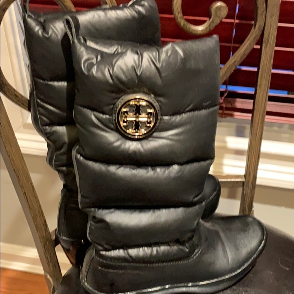 Tory Burch black puffer boots